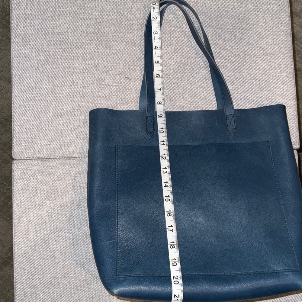 BRAND NEW Madewell Medium Transport Leather Tote - Picture 12 of 12
